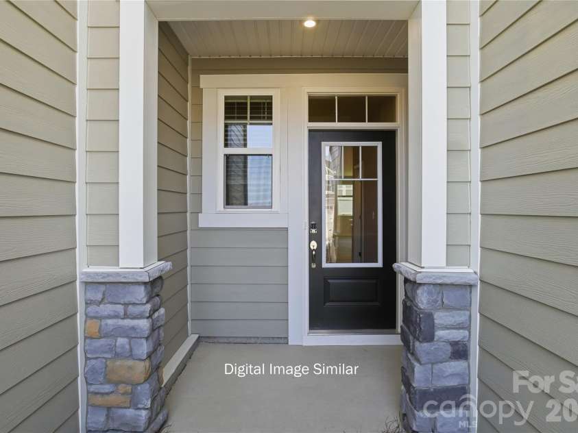 6045 Mallow Crossing Lane, Charlotte, NC 28213.  MLS# CAR4380455, YatesRealty ID 20646. 