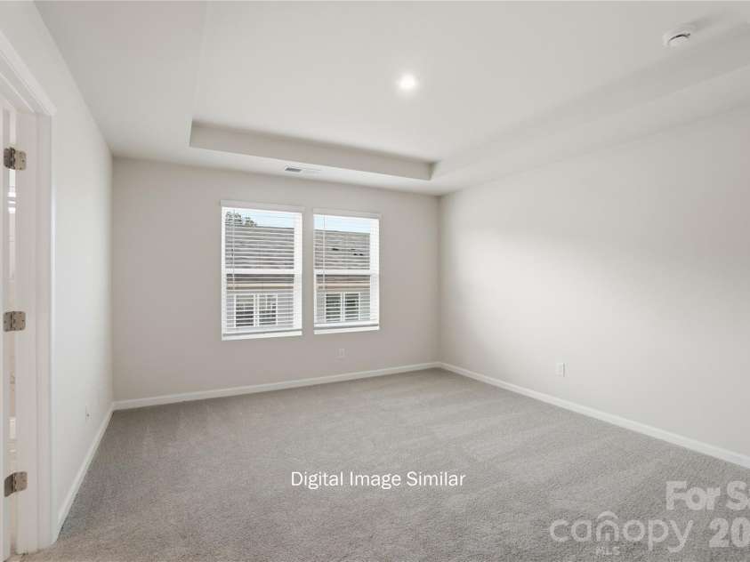 6045 Mallow Crossing Lane, Charlotte, NC 28213.  MLS# CAR4380455, YatesRealty ID 20646. 