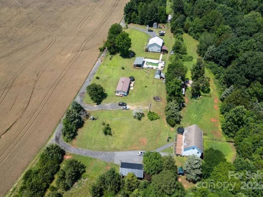 4658, 4654, 4652 Rocky Hollow Road, Davidson, NC 28036.  MLS# CAR4272778, YatesRealty ID 20647. 