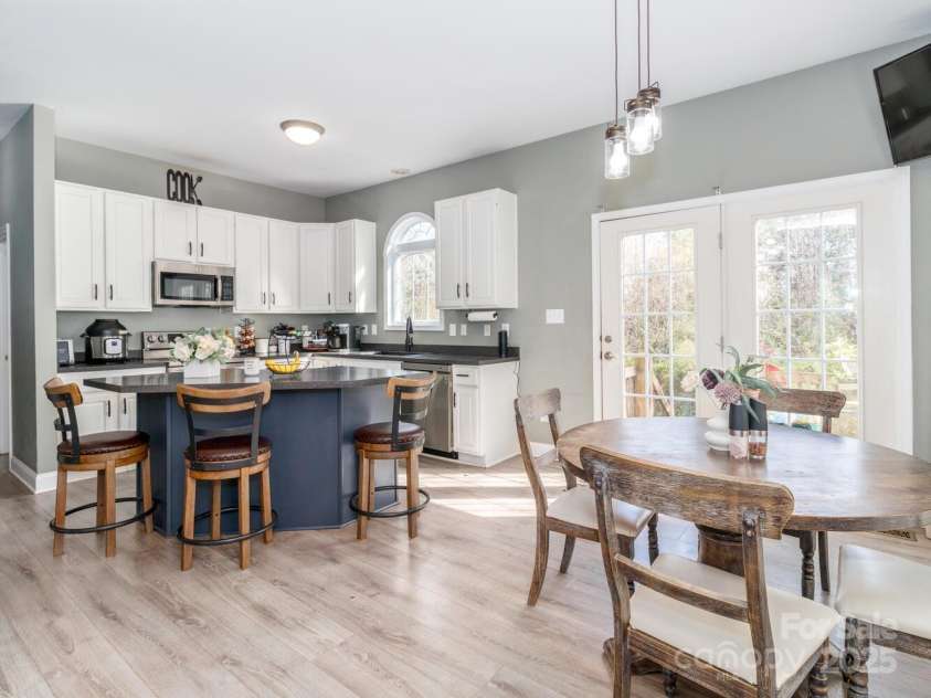 4658, 4654, 4652 Rocky Hollow Road, Davidson, NC 28036.  MLS# CAR4272778, YatesRealty ID 20647. 