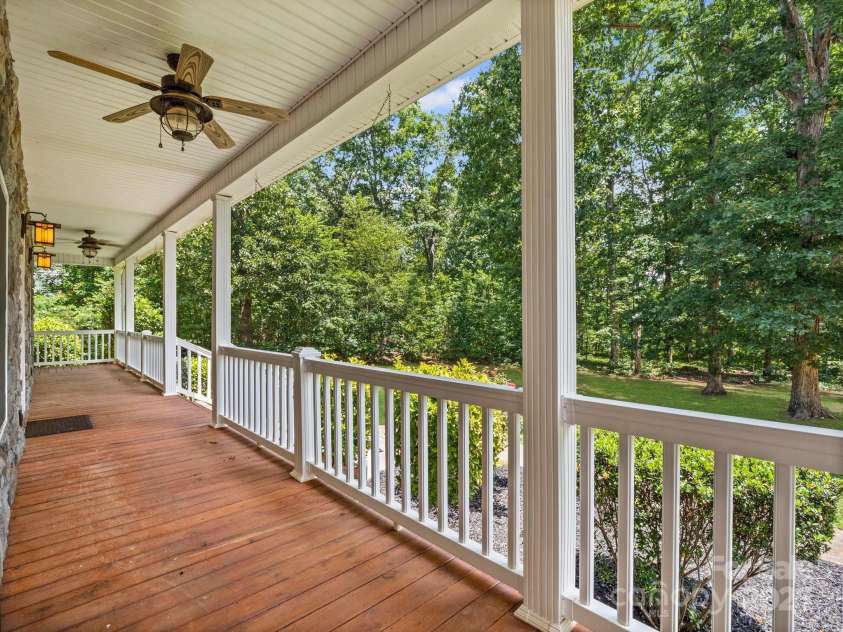 217 Blossom Hill Road, Lincolnton, NC 28092.  MLS# CAR4239929, YatesRealty ID 20648. 