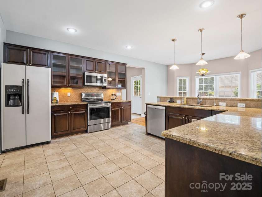 217 Blossom Hill Road, Lincolnton, NC 28092.  MLS# CAR4239929, YatesRealty ID 20648. 