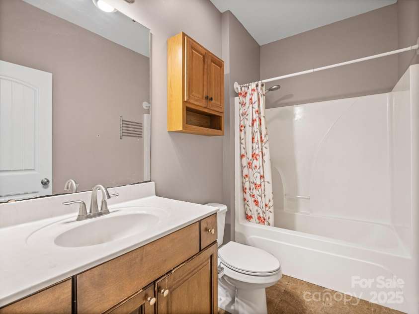 217 Blossom Hill Road, Lincolnton, NC 28092.  MLS# CAR4239929, YatesRealty ID 20648. 