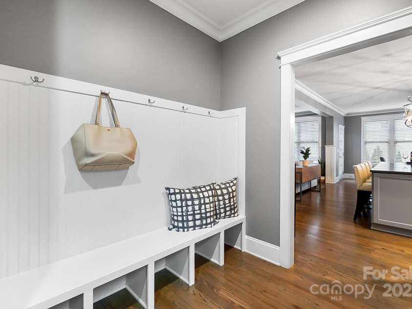 2305 Flintwood Lane, Charlotte, NC 28226.  MLS# CAR4233731, YatesRealty ID 2065. 