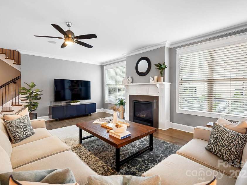 2305 Flintwood Lane, Charlotte, NC 28226.  MLS# CAR4233731, YatesRealty ID 2065. 