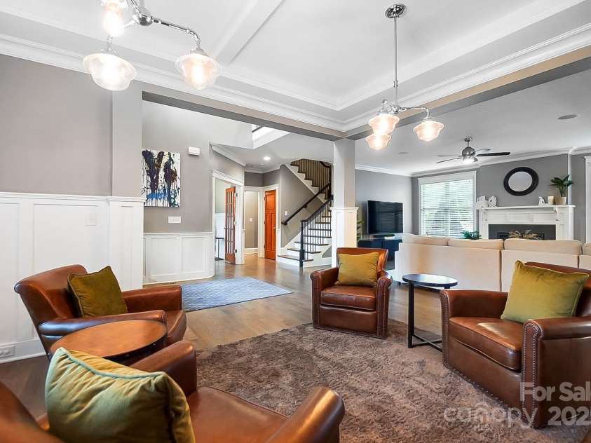 2305 Flintwood Lane, Charlotte, NC 28226.  MLS# CAR4233731, YatesRealty ID 2065. 