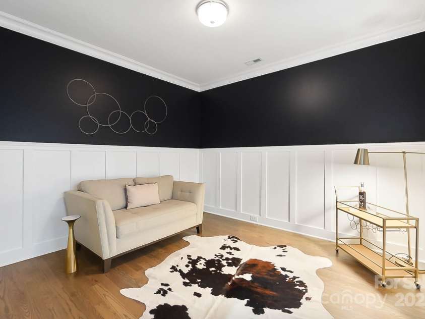 2305 Flintwood Lane, Charlotte, NC 28226.  MLS# CAR4233731, YatesRealty ID 2065. 