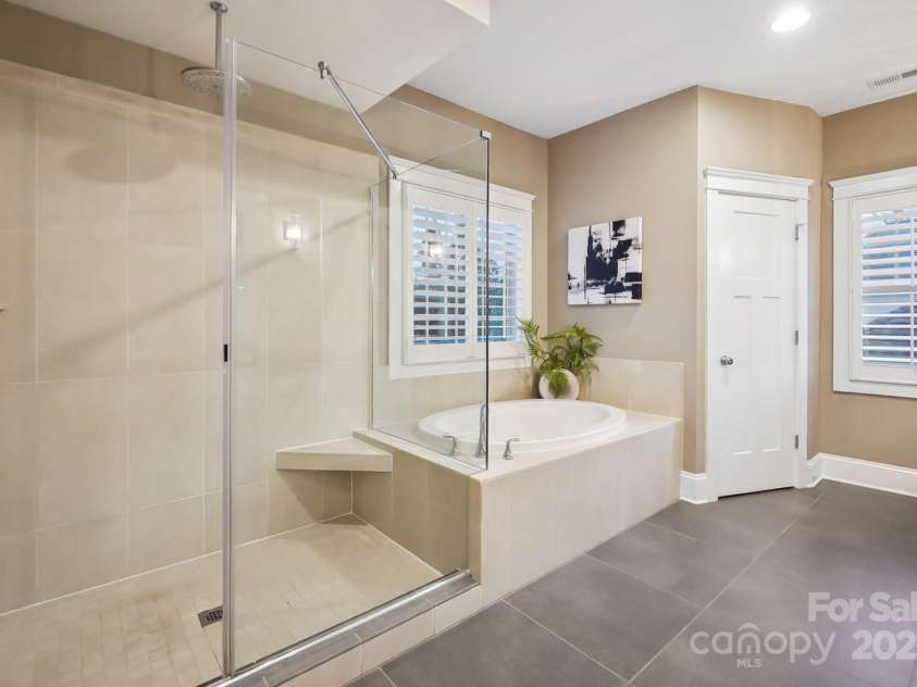 2305 Flintwood Lane, Charlotte, NC 28226.  MLS# CAR4233731, YatesRealty ID 2065. 