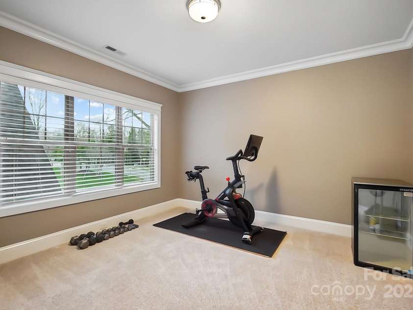 2305 Flintwood Lane, Charlotte, NC 28226.  MLS# CAR4233731, YatesRealty ID 2065. 