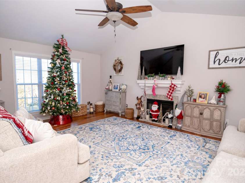 260 Forest Glen Way, Morganton, NC 28655.  MLS# CAR4322447, YatesRealty ID 2065. 