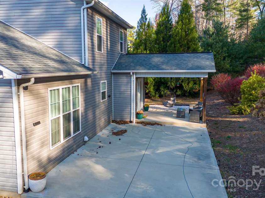 260 Forest Glen Way, Morganton, NC 28655.  MLS# CAR4322447, YatesRealty ID 2065. 