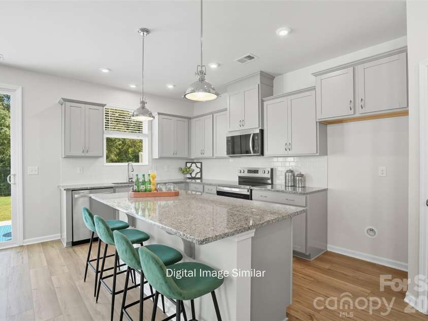 7527 Hodges Meadow Lane, Charlotte, NC 28213.  MLS# CAR4380504, YatesRealty ID 20650. 