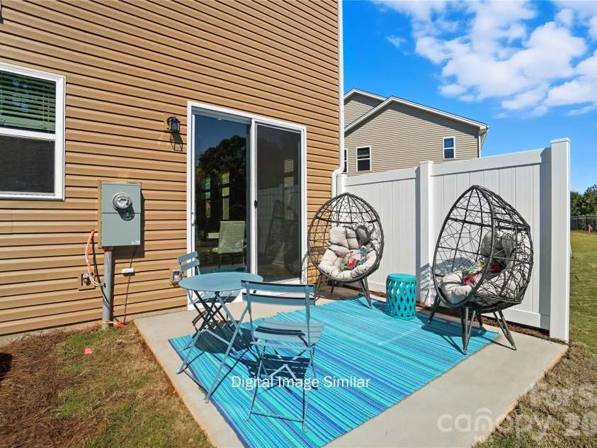 7527 Hodges Meadow Lane, Charlotte, NC 28213.  MLS# CAR4380504, YatesRealty ID 20650. 