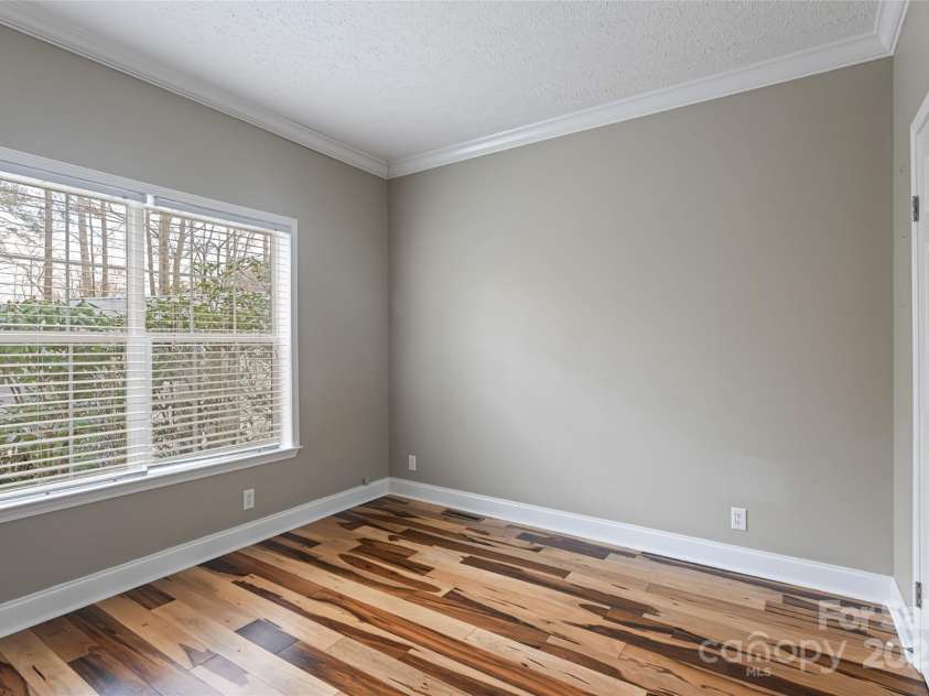 837 California Avenue, Marion, NC 28752.  MLS# CAR4260788, YatesRealty ID 20651. Bedroom? Office? Your choice.