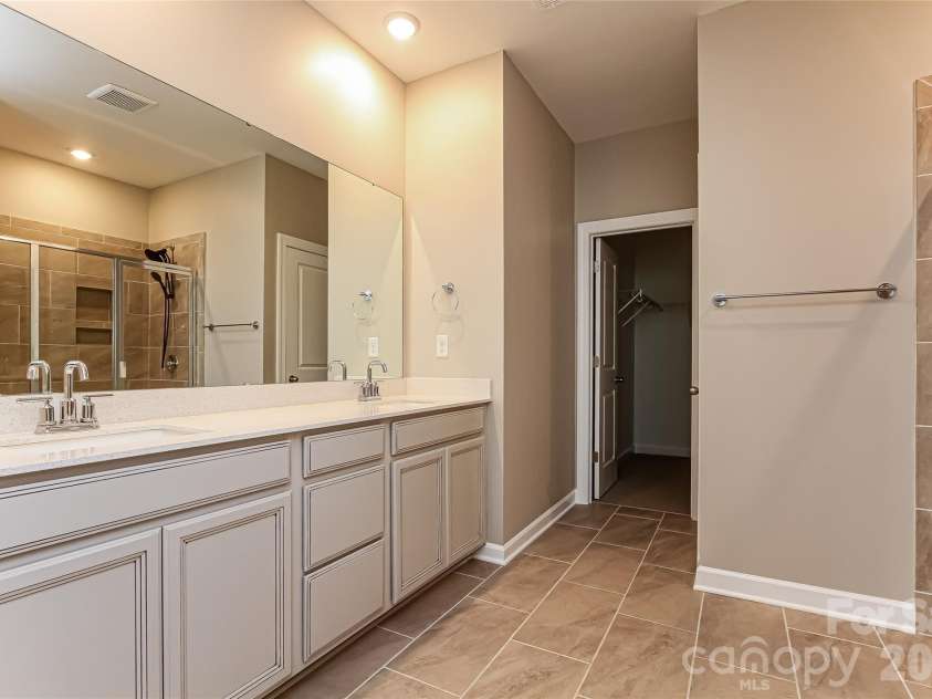 1843 Lotus Lane, Denver, NC 28037.  MLS# CAR4380404, YatesRealty ID 20652. 