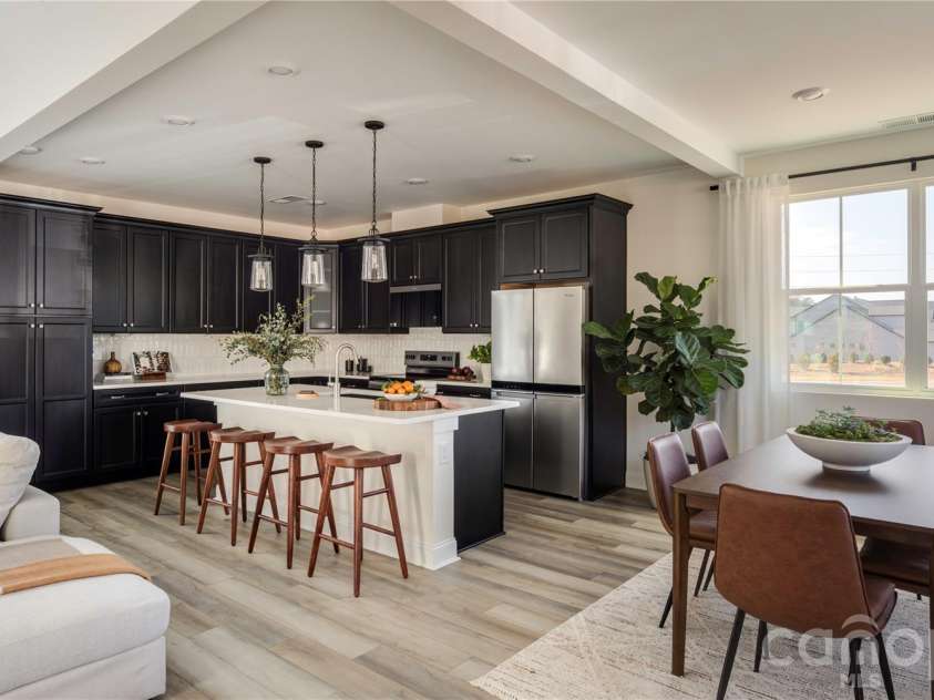 1008 Cobalt Drive, Tega Cay, SC 29708.  MLS# CAR4380537, YatesRealty ID 20653. Kitchen