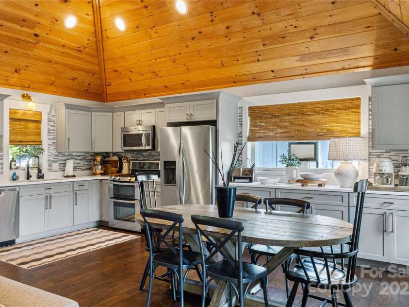 75 Indigo Bunting Court, Tuckasegee, NC 28783.  MLS# CAR4264304, YatesRealty ID 20654. 