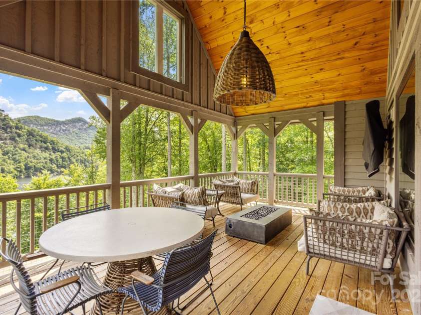 75 Indigo Bunting Court, Tuckasegee, NC 28783.  MLS# CAR4264304, YatesRealty ID 20654. 