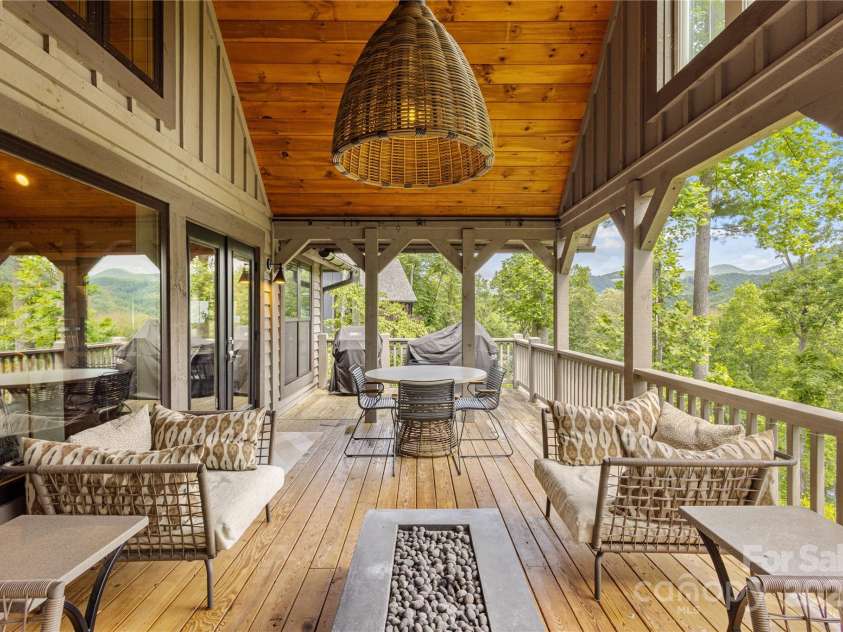 75 Indigo Bunting Court, Tuckasegee, NC 28783.  MLS# CAR4264304, YatesRealty ID 20654. 