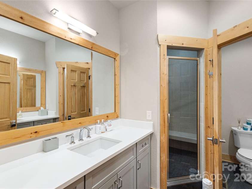 75 Indigo Bunting Court, Tuckasegee, NC 28783.  MLS# CAR4264304, YatesRealty ID 20654. 