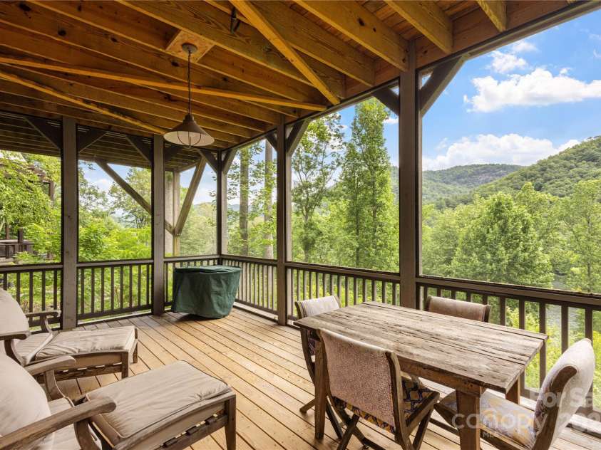 75 Indigo Bunting Court, Tuckasegee, NC 28783.  MLS# CAR4264304, YatesRealty ID 20654. 