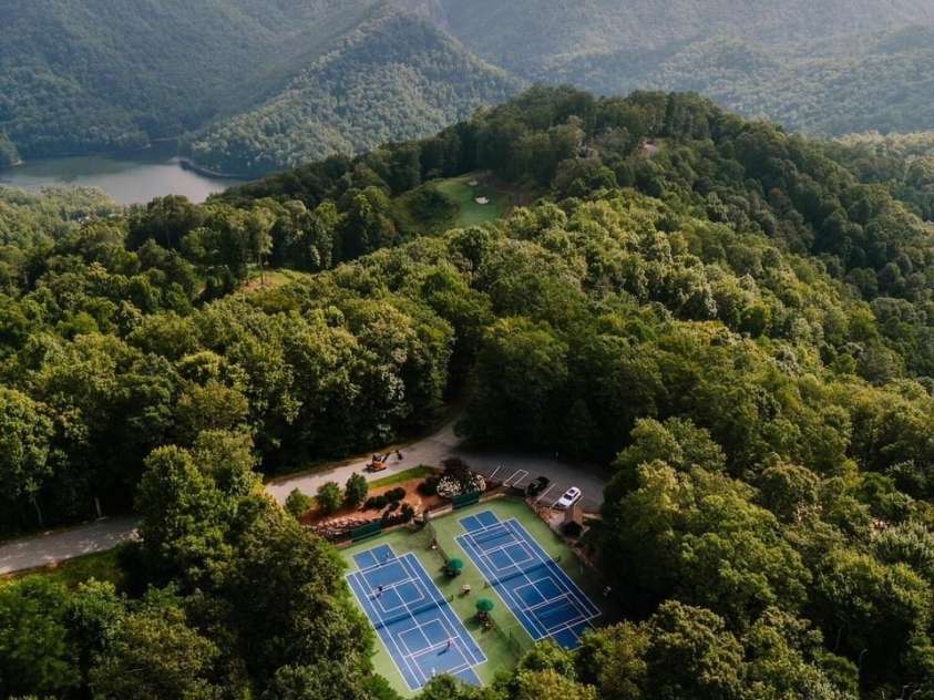 75 Indigo Bunting Court, Tuckasegee, NC 28783.  MLS# CAR4264304, YatesRealty ID 20654. 