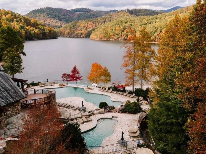 75 Indigo Bunting Court, Tuckasegee, NC 28783.  MLS# CAR4264304, YatesRealty ID 20654. 