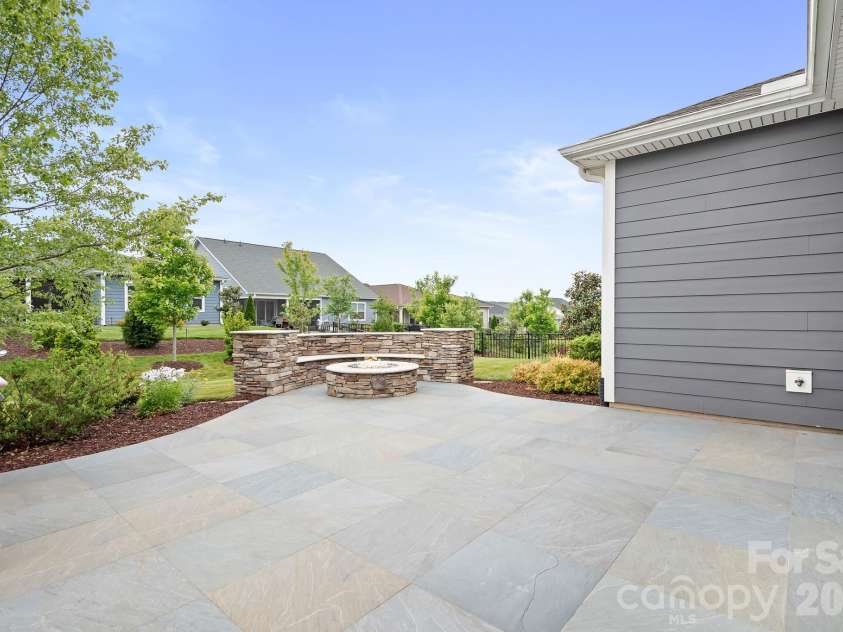 6164 Pier Drive, Denver, NC 28037.  MLS# CAR4378181, YatesRealty ID 20655. 