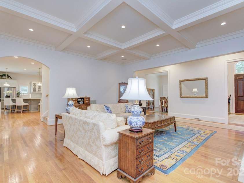 4323 Rosecliff Drive, Charlotte, NC 28277.  MLS# CAR4263689, YatesRealty ID 20656. 