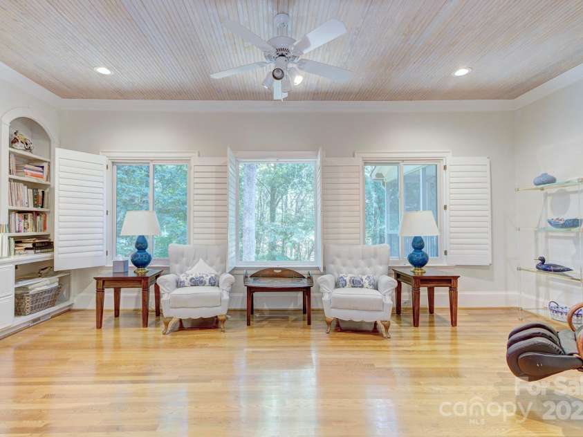 4323 Rosecliff Drive, Charlotte, NC 28277.  MLS# CAR4263689, YatesRealty ID 20656. 