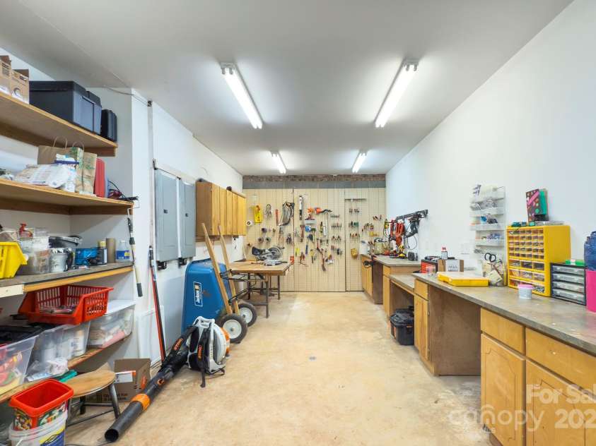 4323 Rosecliff Drive, Charlotte, NC 28277.  MLS# CAR4263689, YatesRealty ID 20656. 