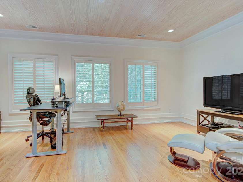4323 Rosecliff Drive, Charlotte, NC 28277.  MLS# CAR4263689, YatesRealty ID 20656. 