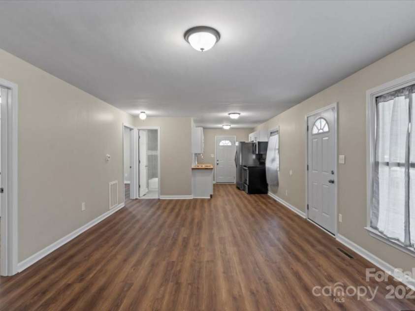 208 Tomberlin Road, Mount Holly, NC 28120.  MLS# CAR4232968, YatesRealty ID 20657. 