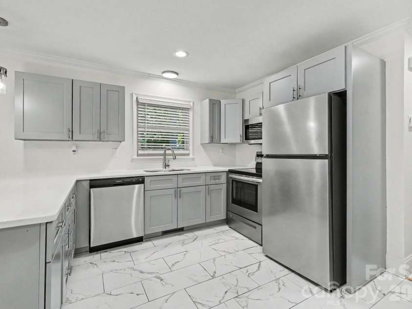 676 Sedgefield Street, Concord, NC 28025.  MLS# CAR4378121, YatesRealty ID 20657. 