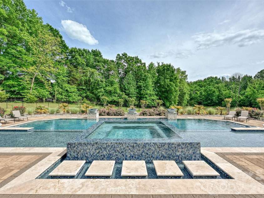 1430 Rosehill Drive, Waxhaw, NC 28173.  MLS# CAR4380185, YatesRealty ID 20660. Pool