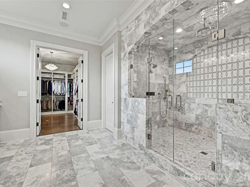 1430 Rosehill Drive, Waxhaw, NC 28173.  MLS# CAR4380185, YatesRealty ID 20660. Primary shower