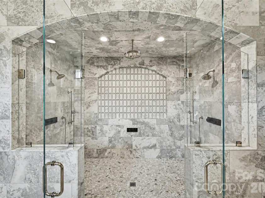 1430 Rosehill Drive, Waxhaw, NC 28173.  MLS# CAR4380185, YatesRealty ID 20660. Primary Shower