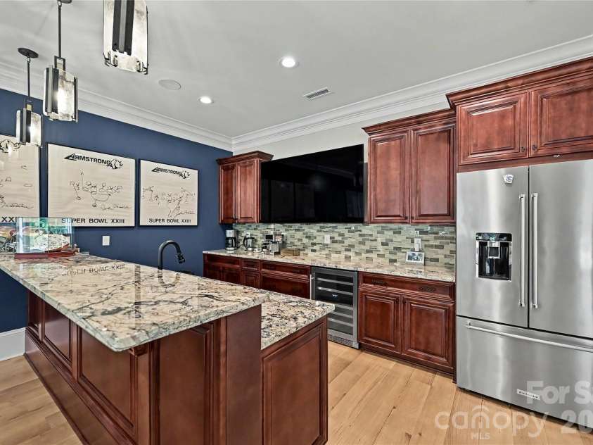 1430 Rosehill Drive, Waxhaw, NC 28173.  MLS# CAR4380185, YatesRealty ID 20660. Second KItchen