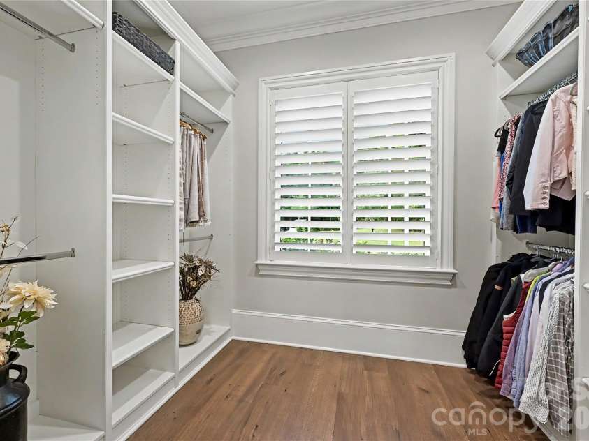 1430 Rosehill Drive, Waxhaw, NC 28173.  MLS# CAR4380185, YatesRealty ID 20660. Second Primary Walk in
