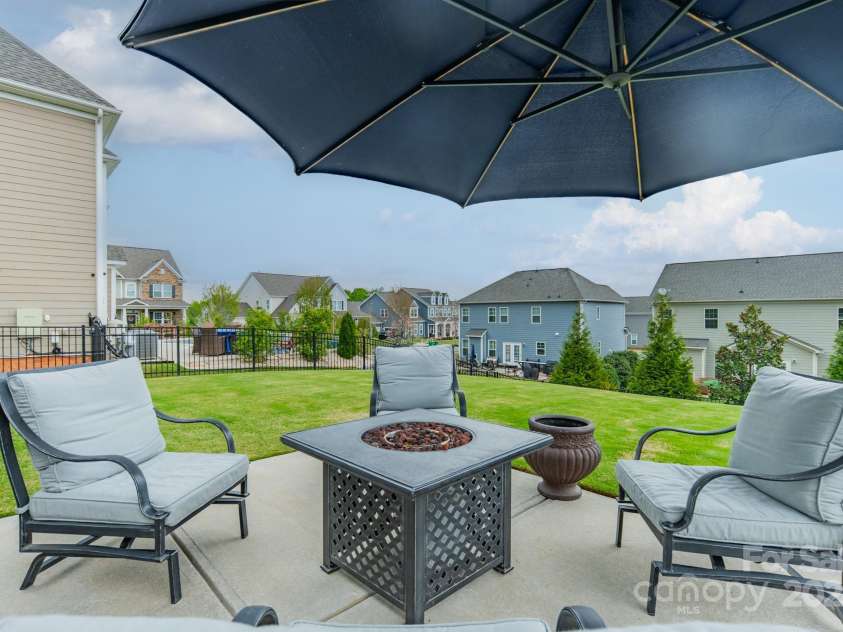 1005 Argentium Way, Waxhaw, NC 28173.  MLS# CAR4246143, YatesRealty ID 20662. 