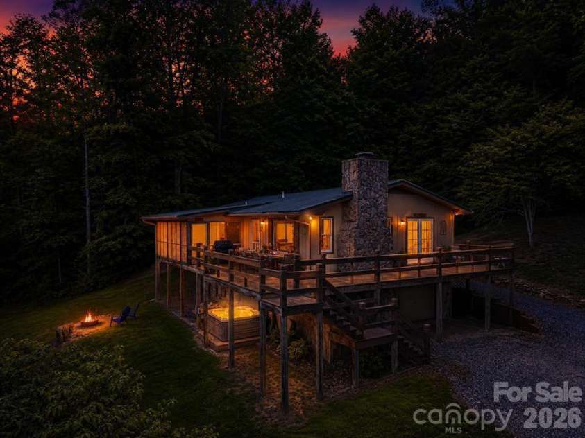1413 Kitchens Branch Road, Sylva, NC 28779.  MLS# CAR4375274, YatesRealty ID 20664. 