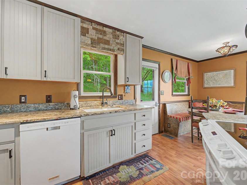 1413 Kitchens Branch Road, Sylva, NC 28779.  MLS# CAR4375274, YatesRealty ID 20664. 