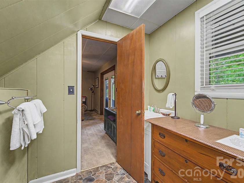 1413 Kitchens Branch Road, Sylva, NC 28779.  MLS# CAR4375274, YatesRealty ID 20664. 