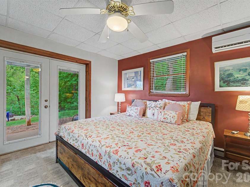 1413 Kitchens Branch Road, Sylva, NC 28779.  MLS# CAR4375274, YatesRealty ID 20664. 
