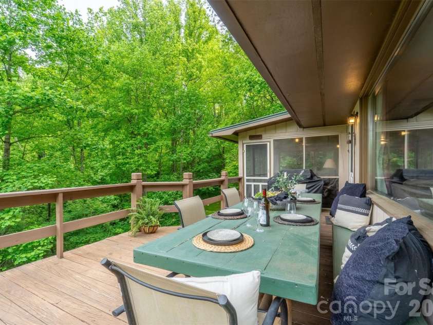 1413 Kitchens Branch Road, Sylva, NC 28779.  MLS# CAR4375274, YatesRealty ID 20664. 