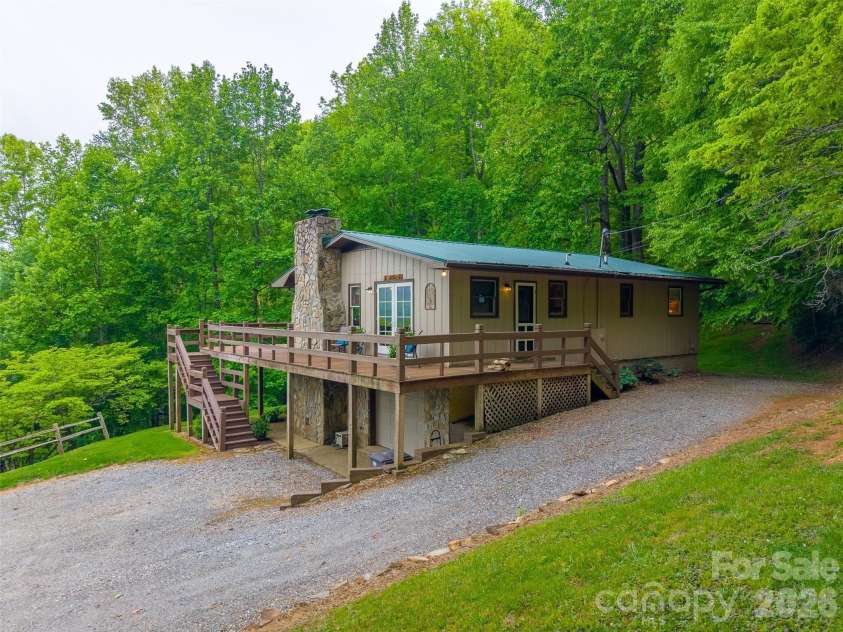 1413 Kitchens Branch Road, Sylva, NC 28779.  MLS# CAR4375274, YatesRealty ID 20664. 