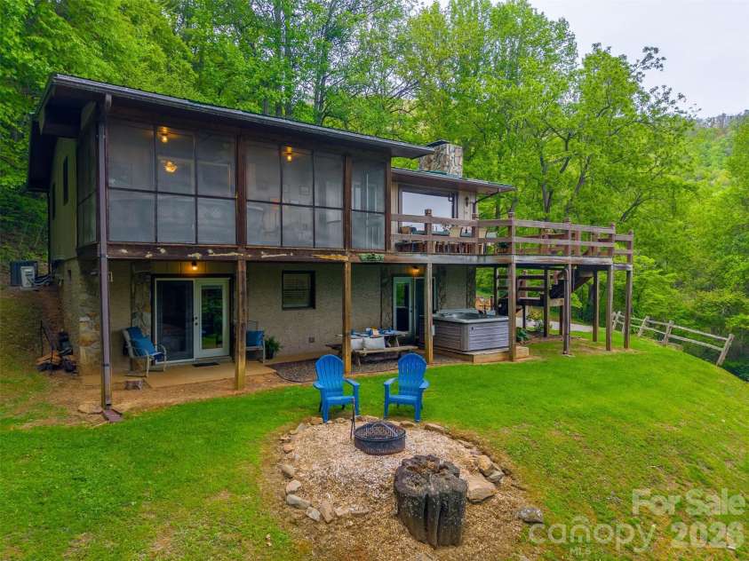 1413 Kitchens Branch Road, Sylva, NC 28779.  MLS# CAR4375274, YatesRealty ID 20664. 