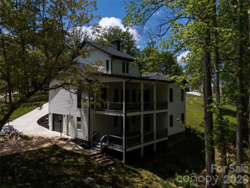 24 Copper Mill Court, Candler, NC 28715.  MLS# CAR4380494, YatesRealty ID 20665. 