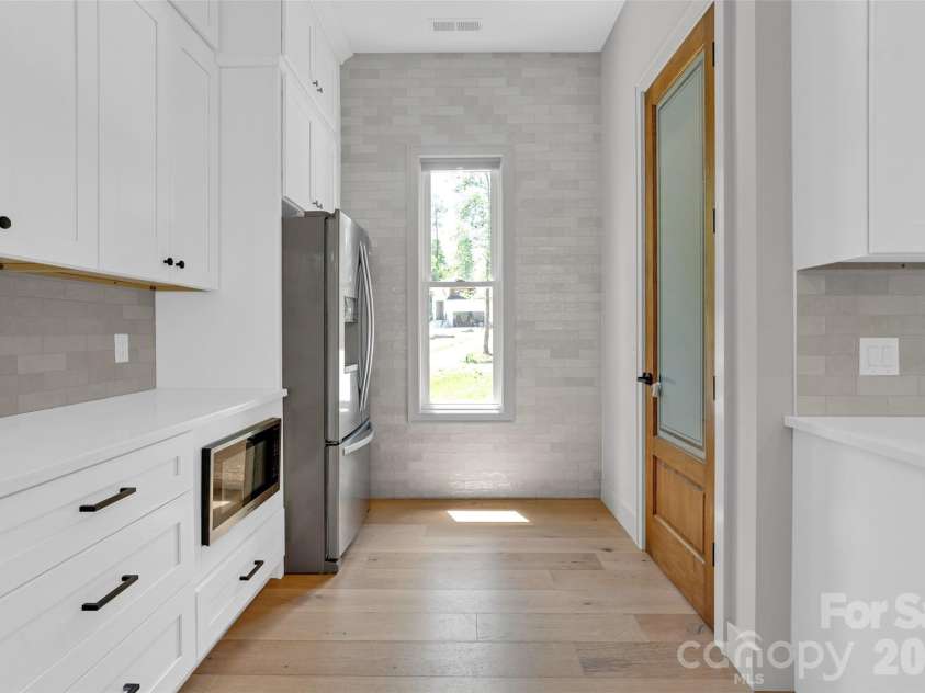 24 Copper Mill Court, Candler, NC 28715.  MLS# CAR4380494, YatesRealty ID 20665. 