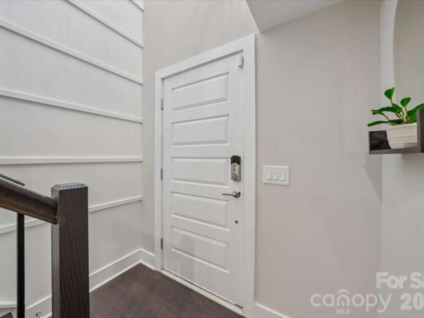 12057 Brooklyn Avenue, Charlotte, NC 28204.  MLS# CAR4380692, YatesRealty ID 20667. 